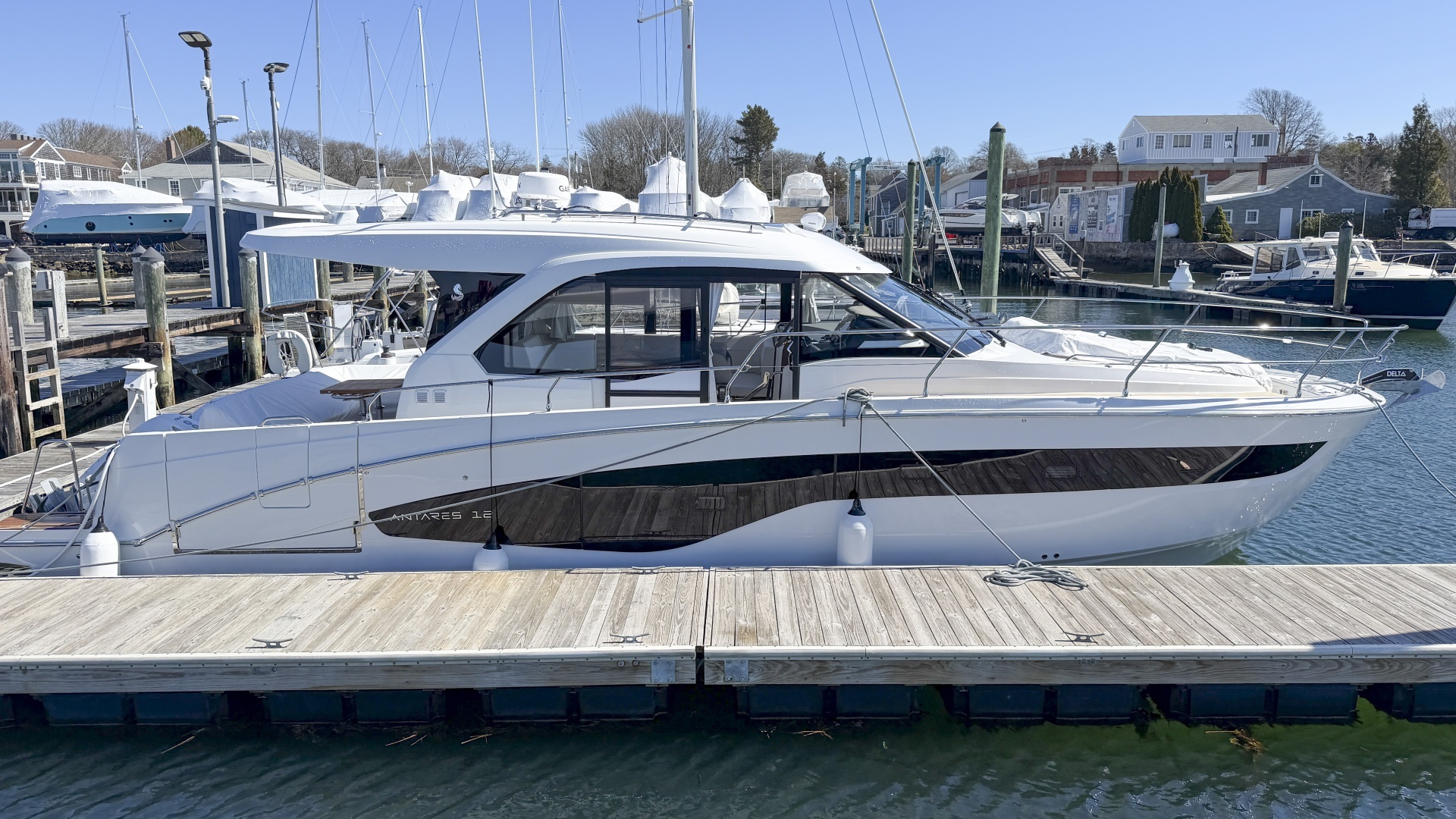 2026 Beneteau Antares 12 Coupe - Image 2