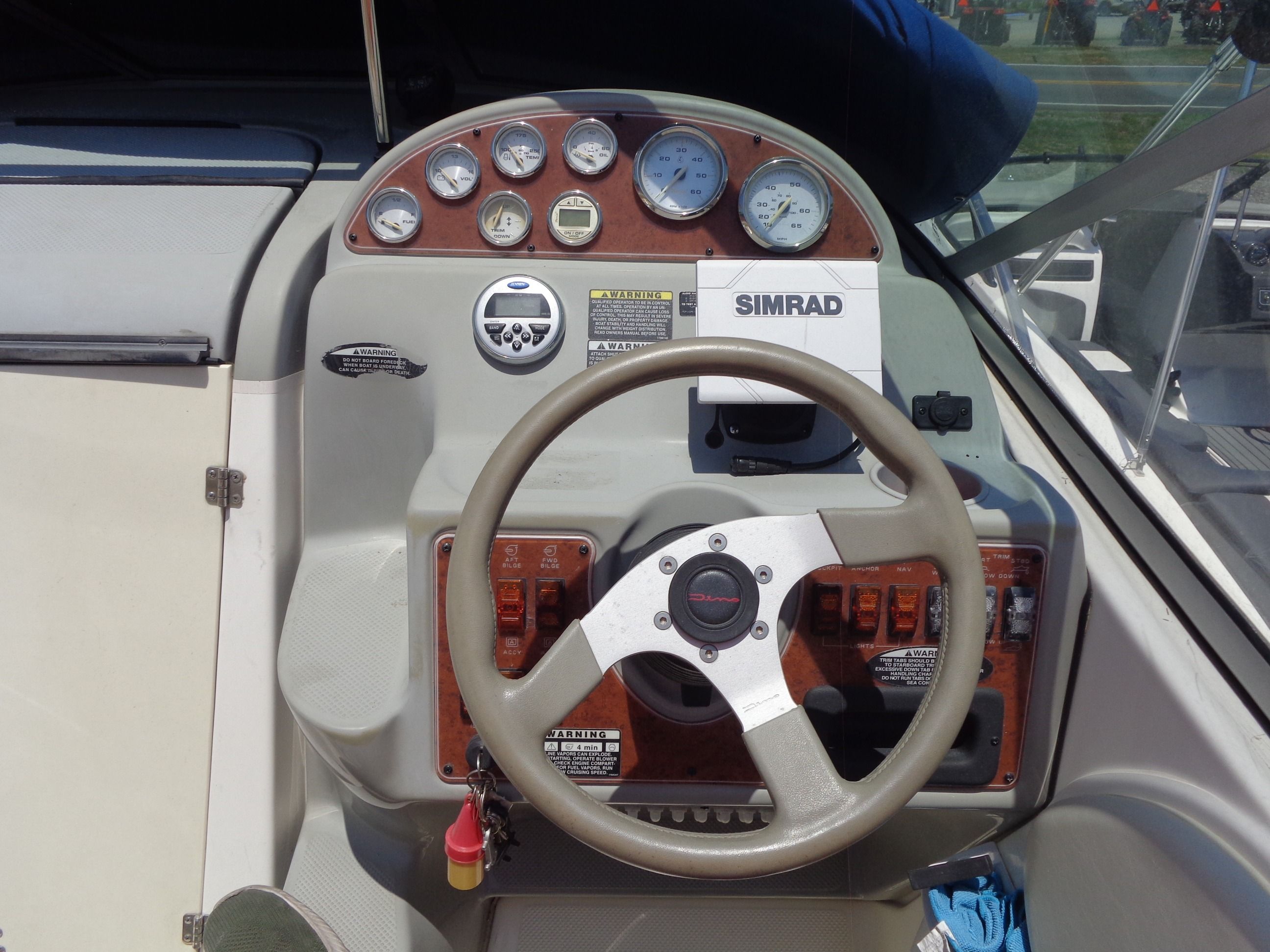 2007 Bayliner 245 Cruiser - 25