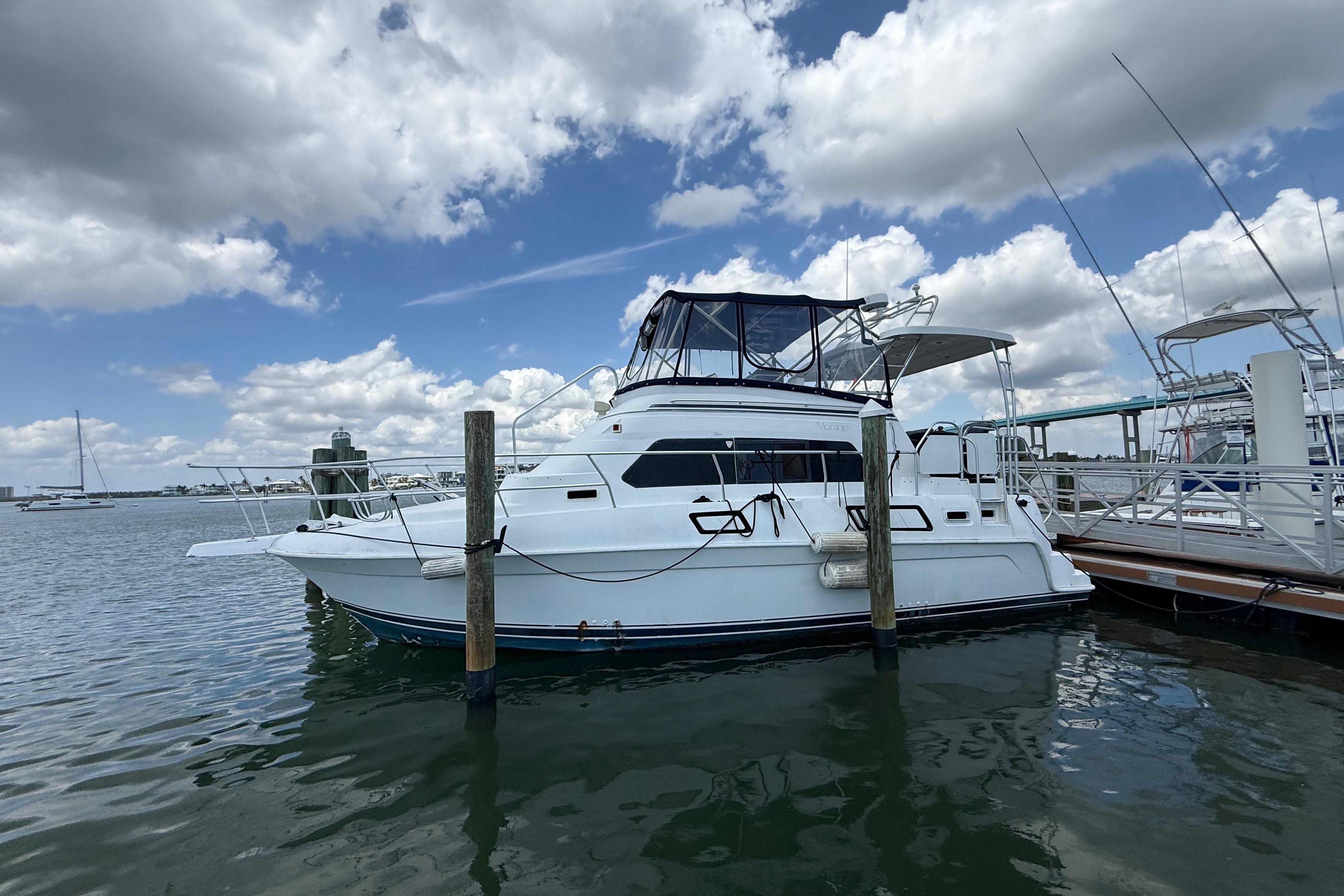 1995 Mainship 37 Motor Yacht