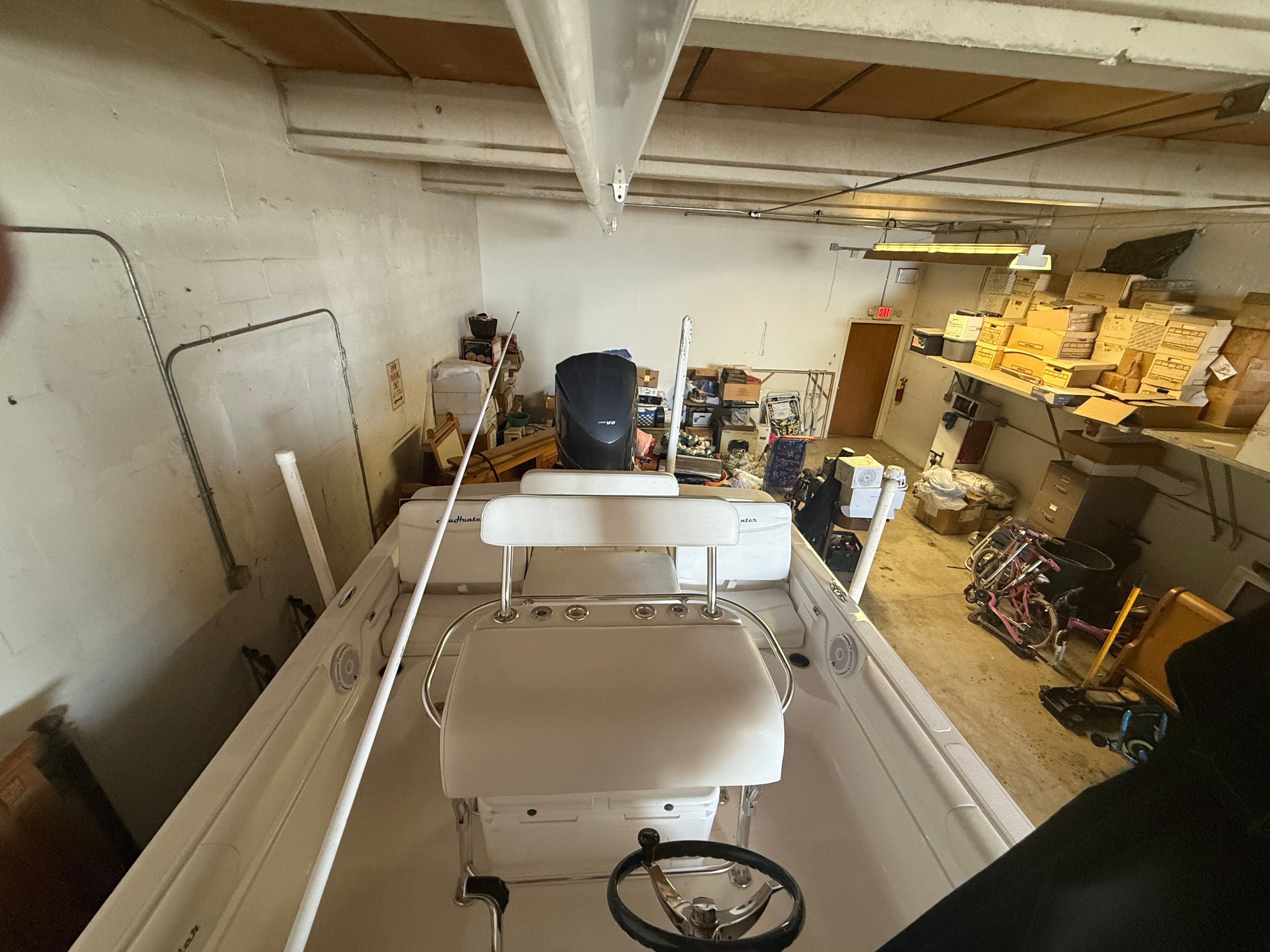 2012 SeaHunter 24 Bay - 12