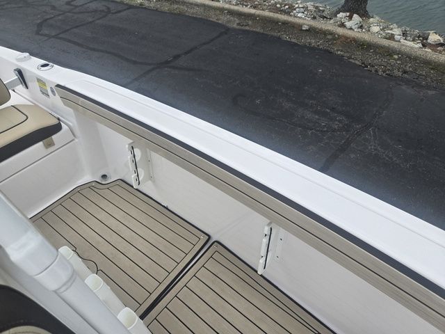2022 Yamaha Boats 195 FSH Sport - 18
