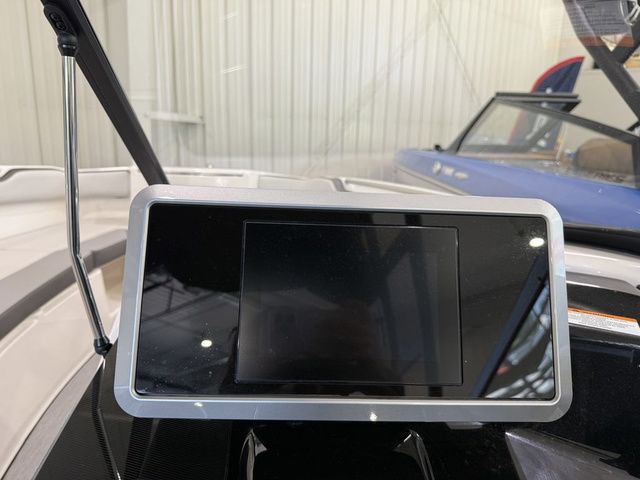 2025 Yamaha Boats AR250 - 22