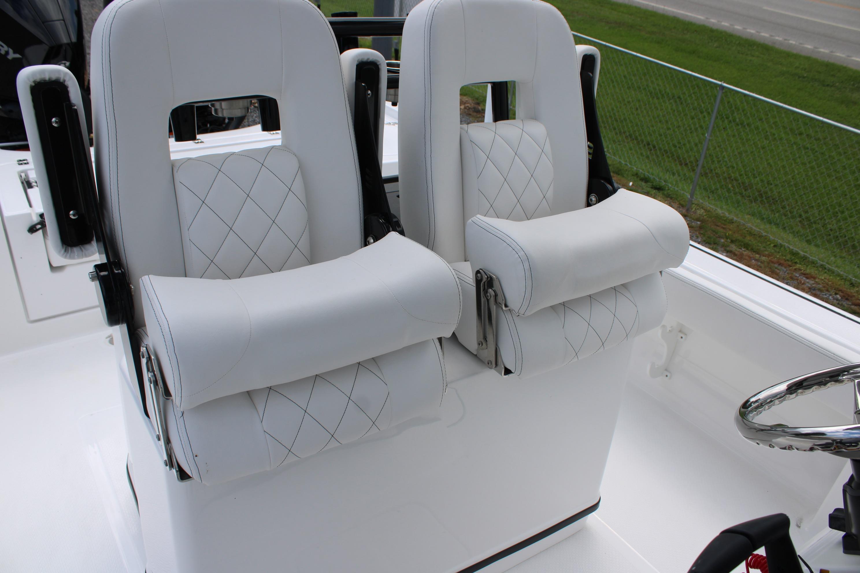 2027 Blazer Bay Makaira 2800 boat seats with white upholstery and diamond stitching.