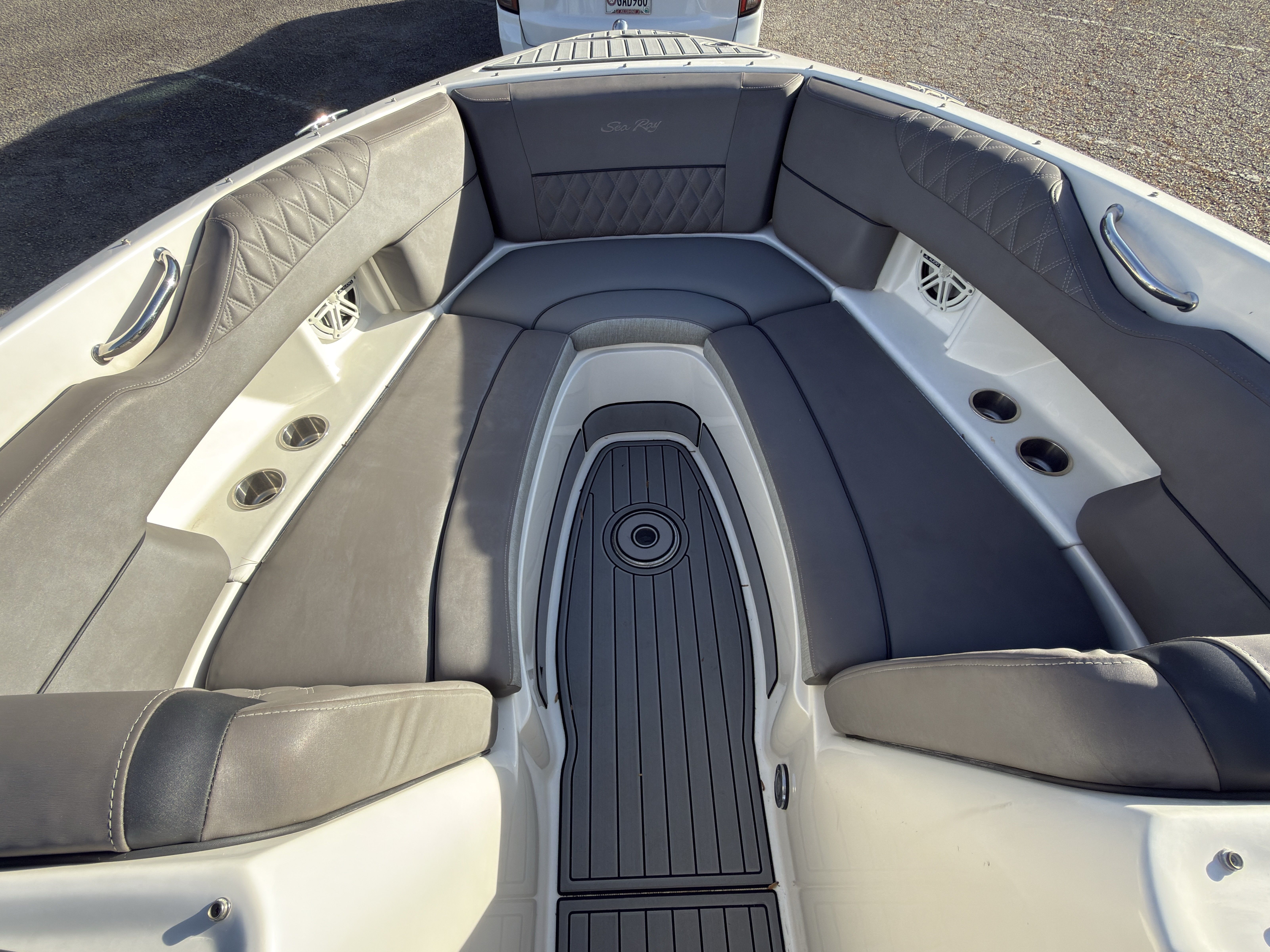 2008 Sea Ray 270 SLX - 15