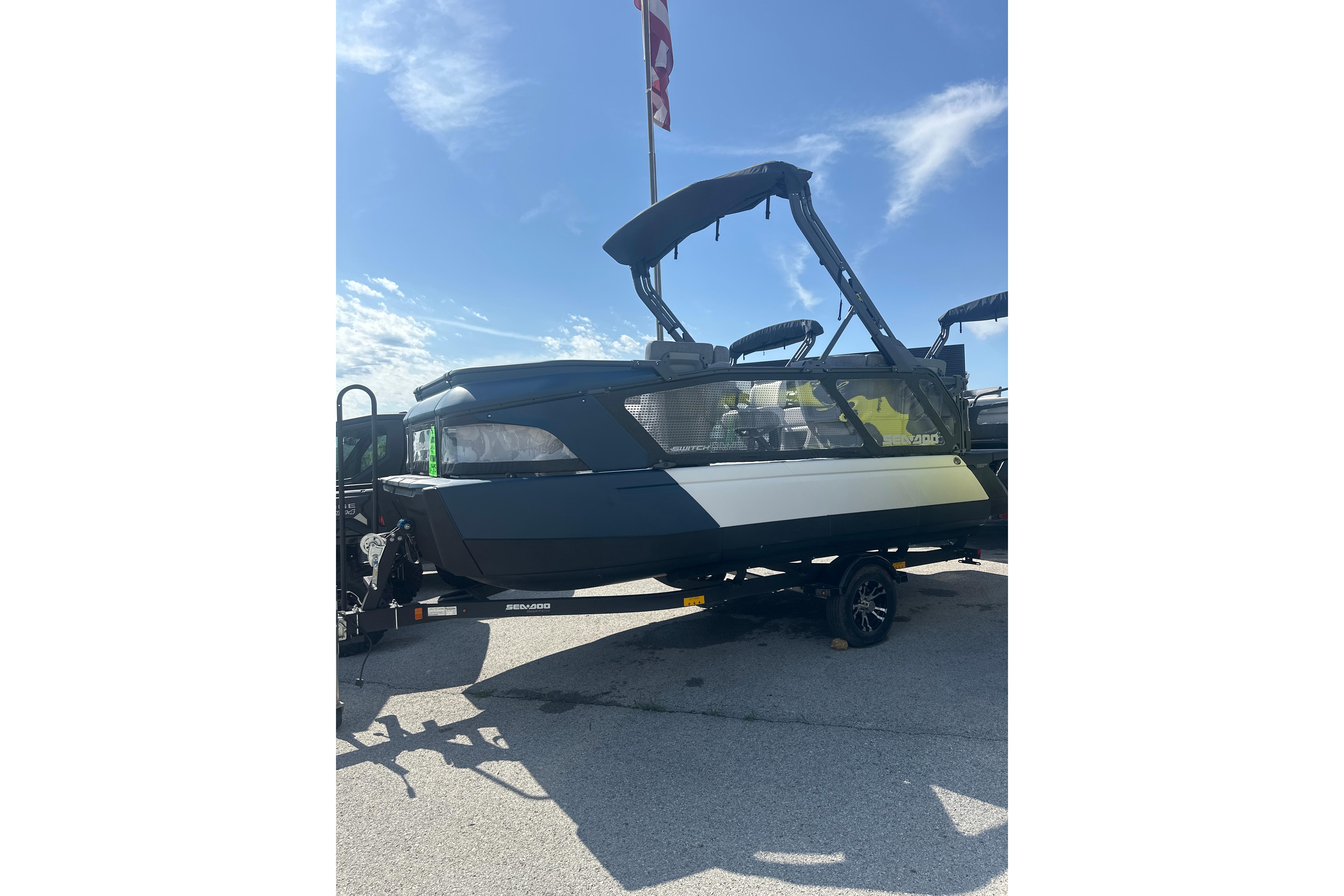 2024 Sea-Doo Switch Cruise 18