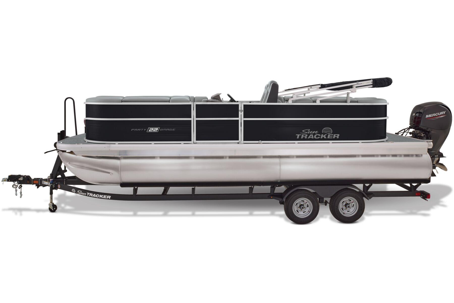 2026 Sun Tracker Party Barge 22 DLX - 33