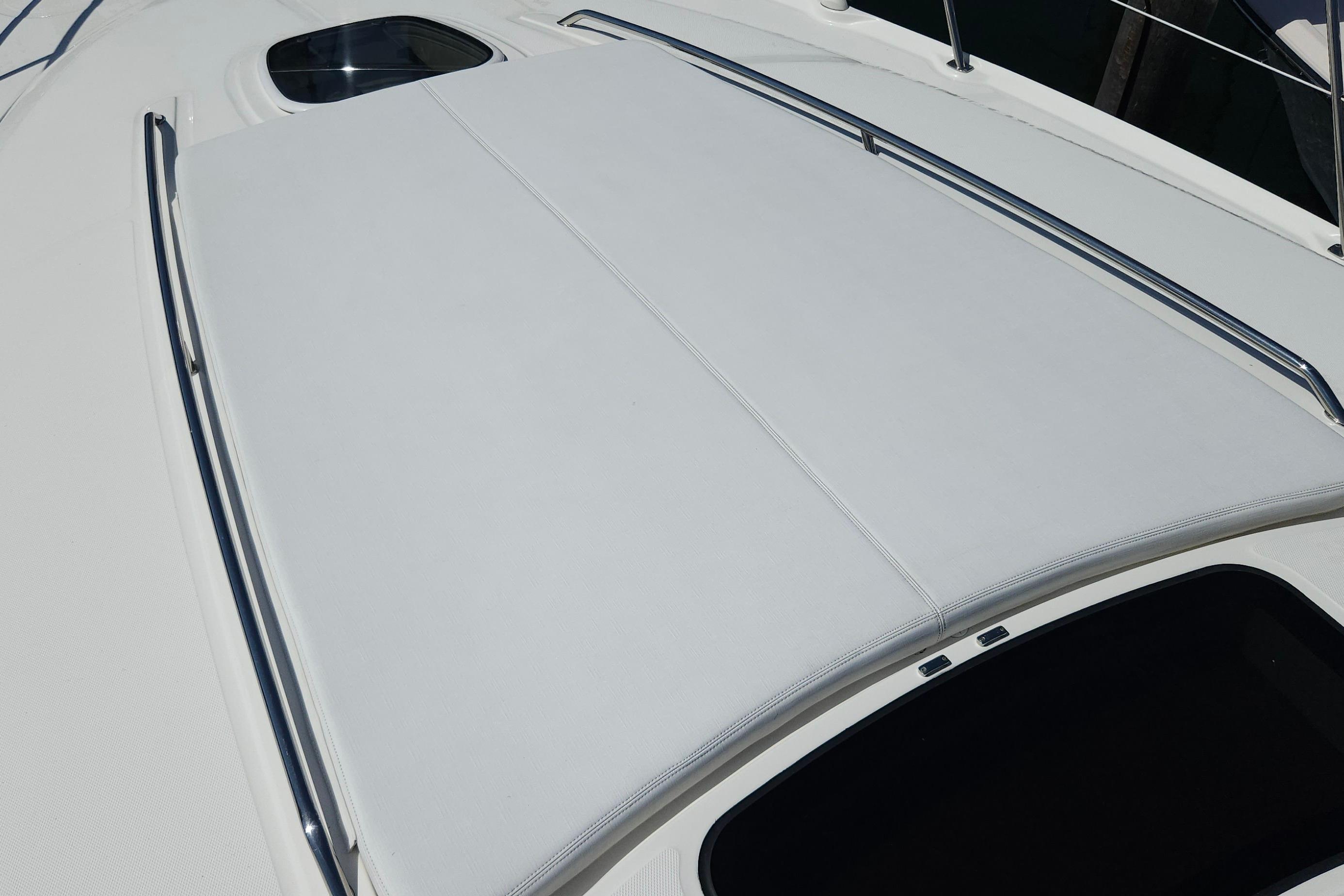 2008 Sea Ray 40 Sundancer yacht deck with sleek design and sunroof.