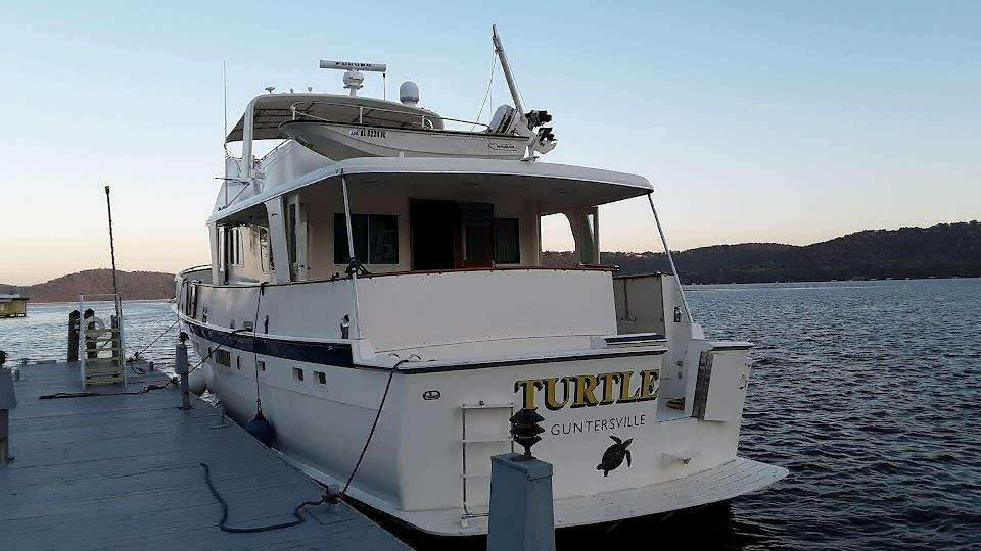 1975 Hatteras 58 LRC - Image 5