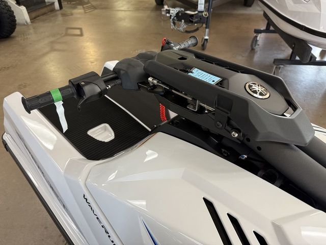 2026 Yamaha WaveRunner SuperJet - 5