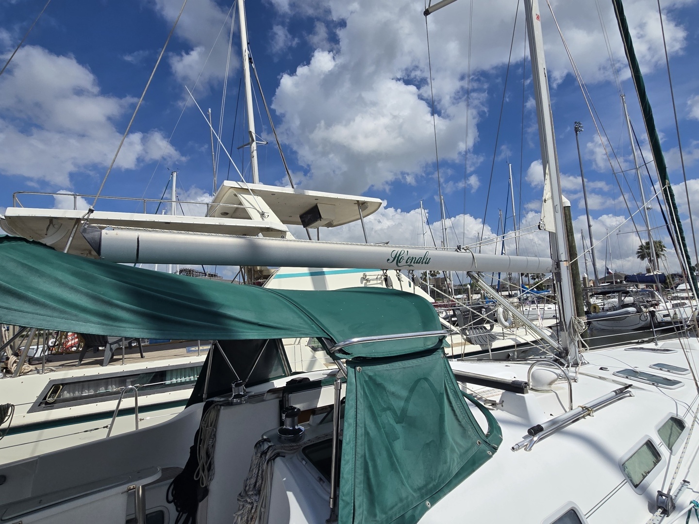 2004 Beneteau 423 - Image 15