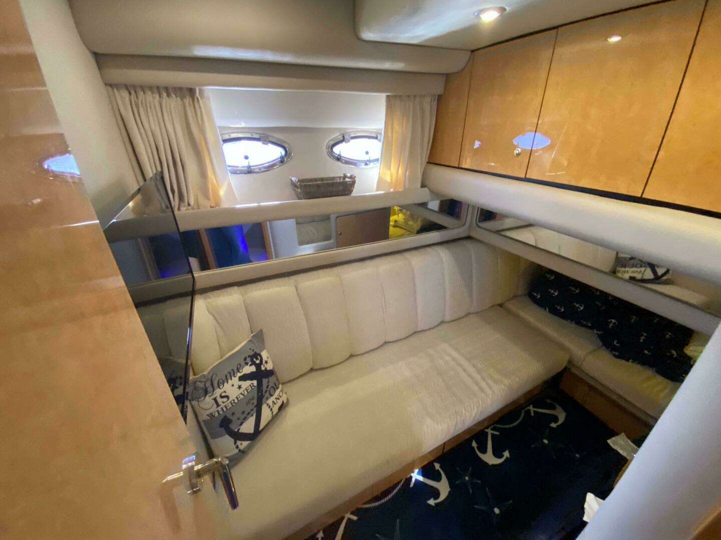 1998 Sea Ray 480 Sedan Bridge - Image 39