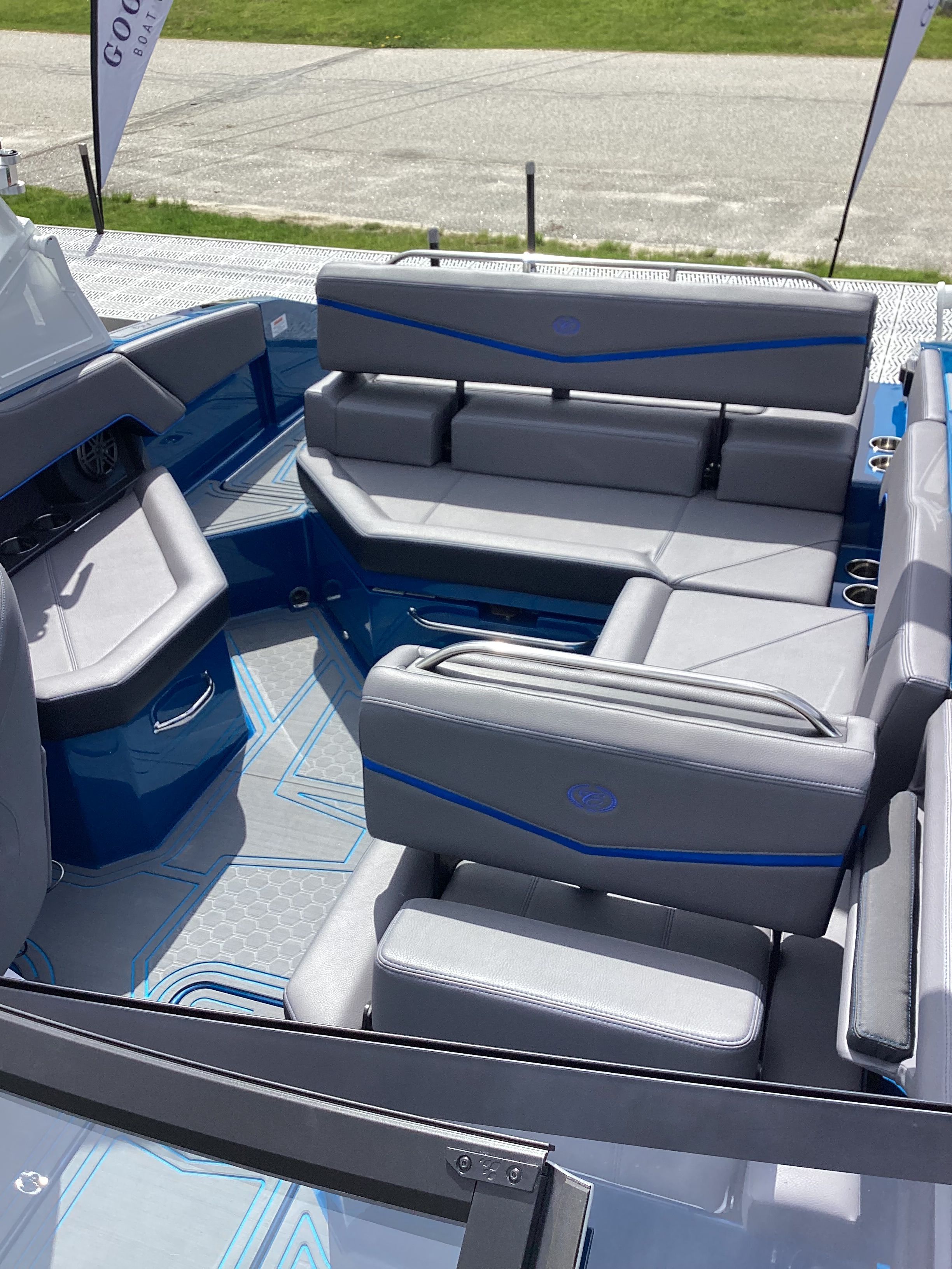 2026 Cobalt R4 Surf - 8