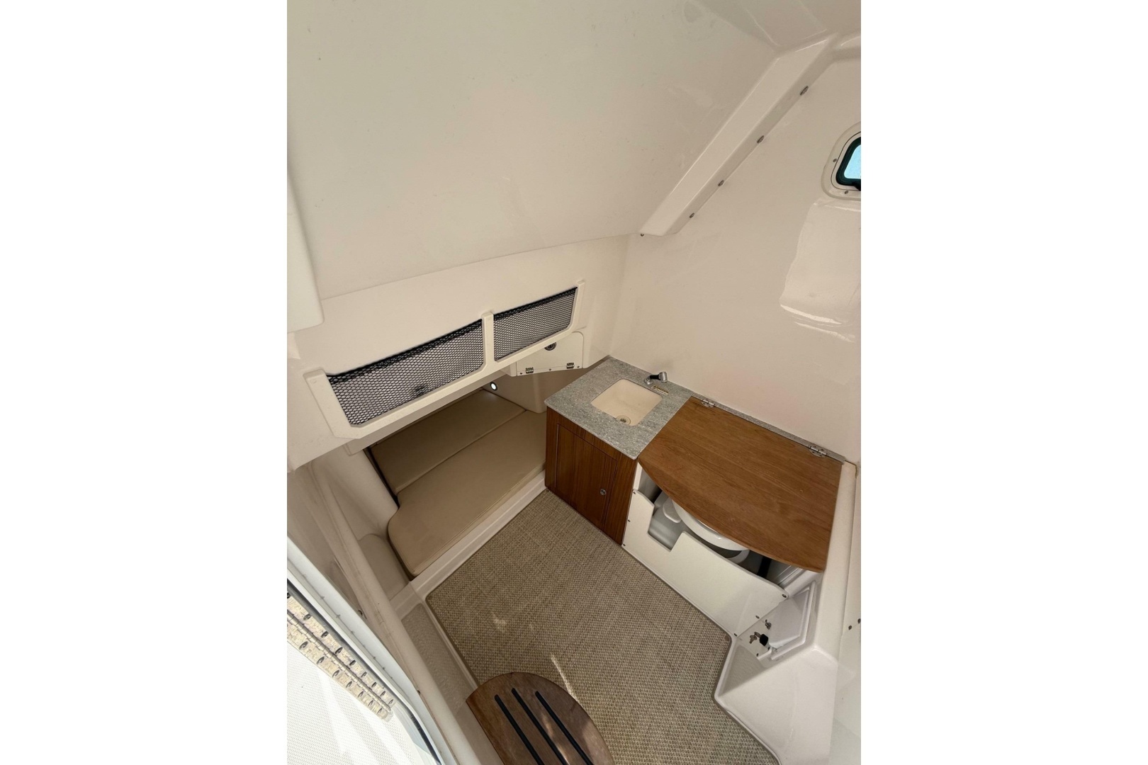 2021 Everglades 365 Center Console - Image 14