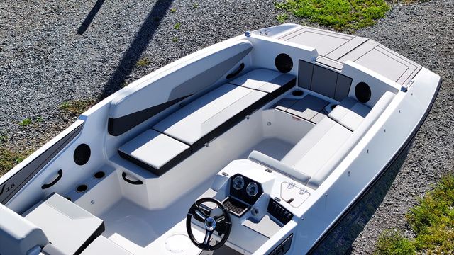 2025 Starcraft SV 16 OB - 3