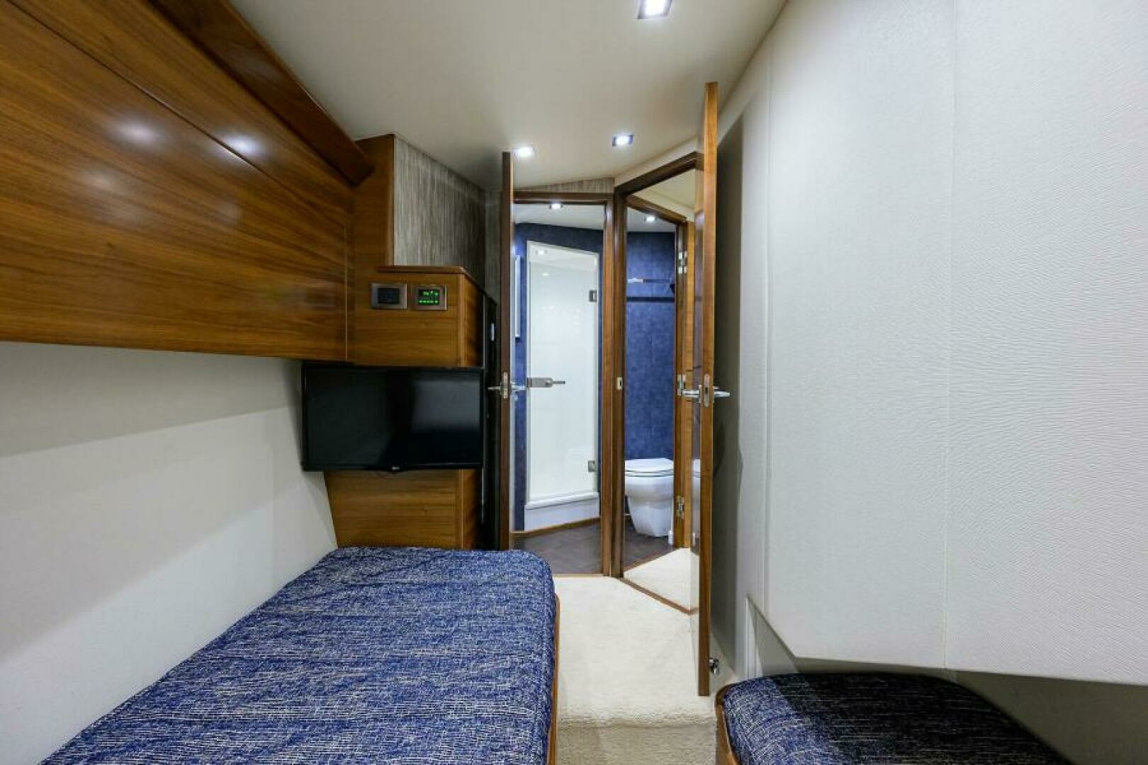 2023 Viking 64 Convertible - Image 33