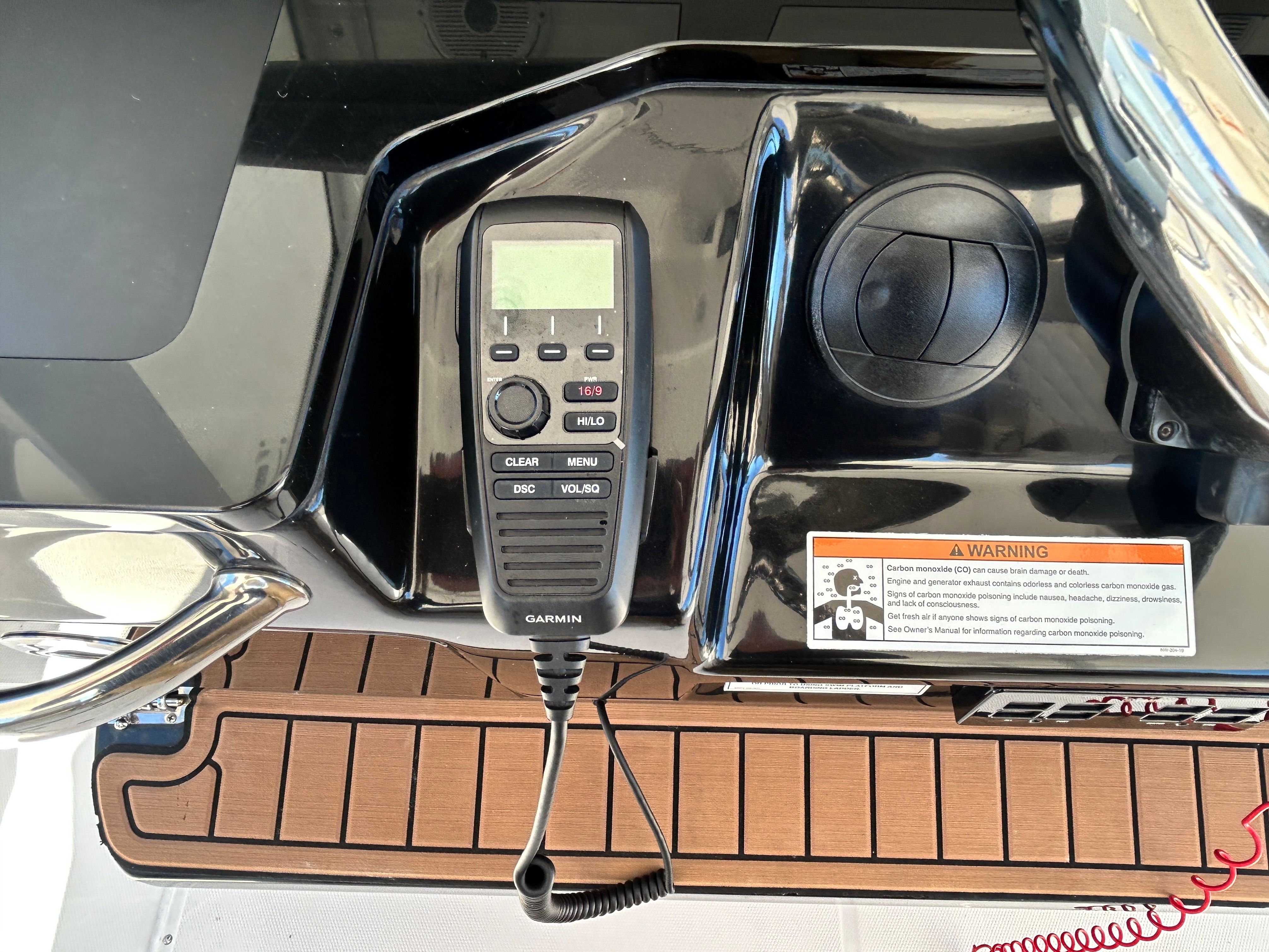 2020 Everglades 395 Center Console - 33