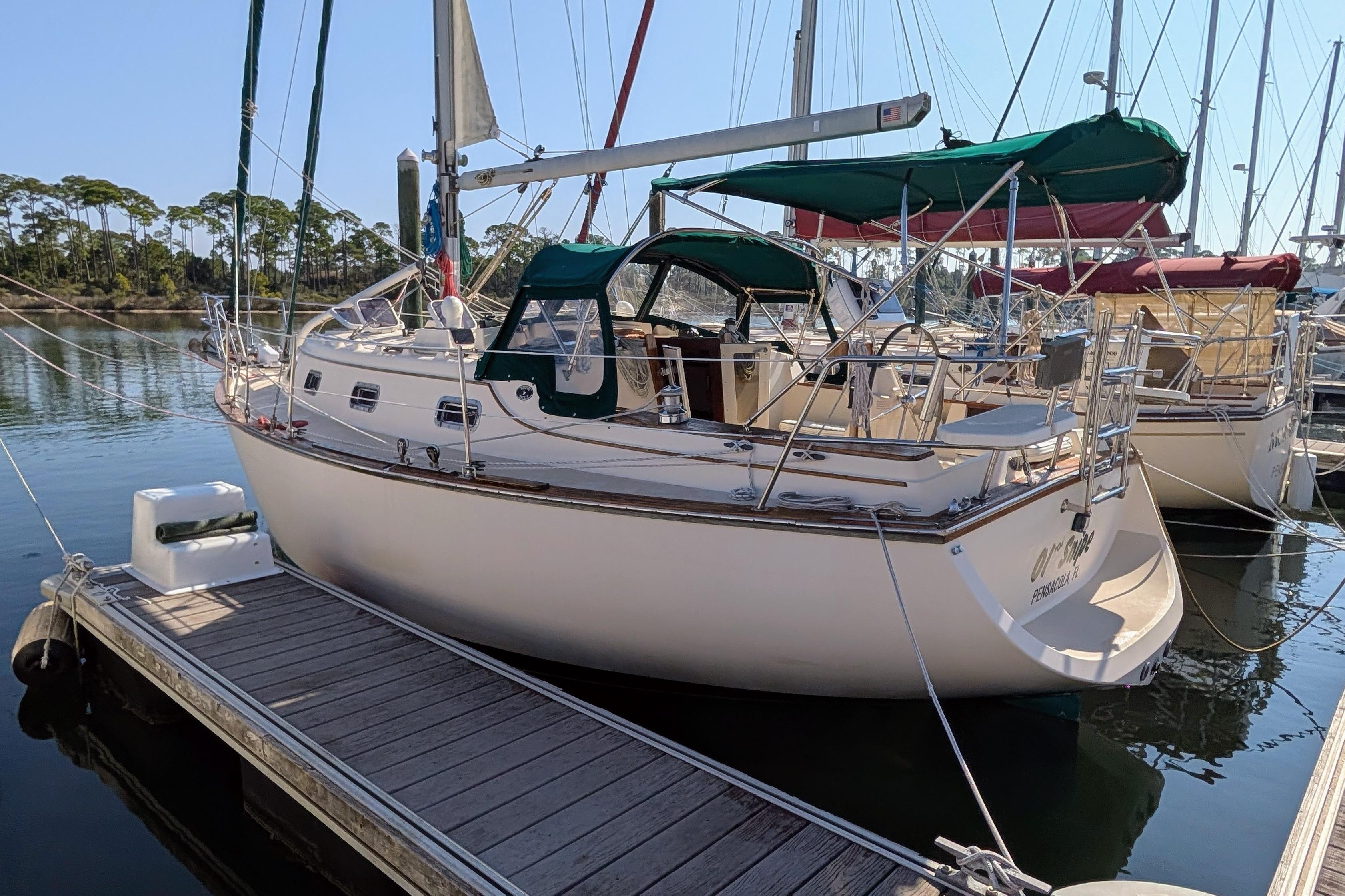 1999 Island Packet 320