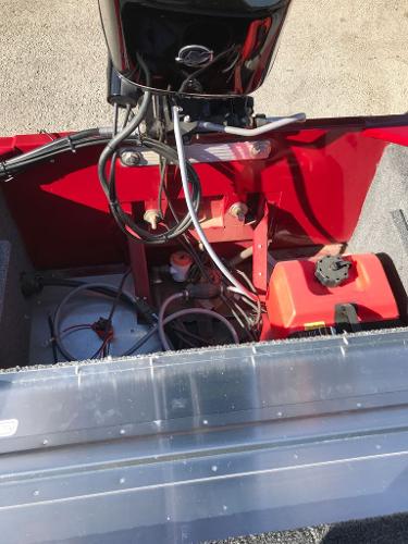 2025 Tracker Bass Tracker Classic XL boat engine and fuel system.