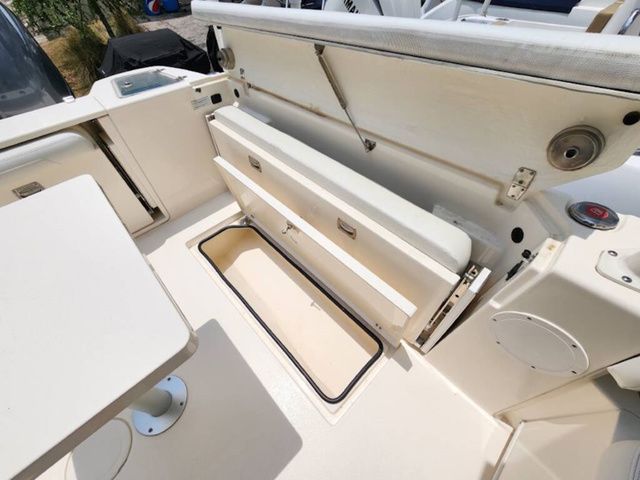 2022 Cobia 280 Dual Console - 20