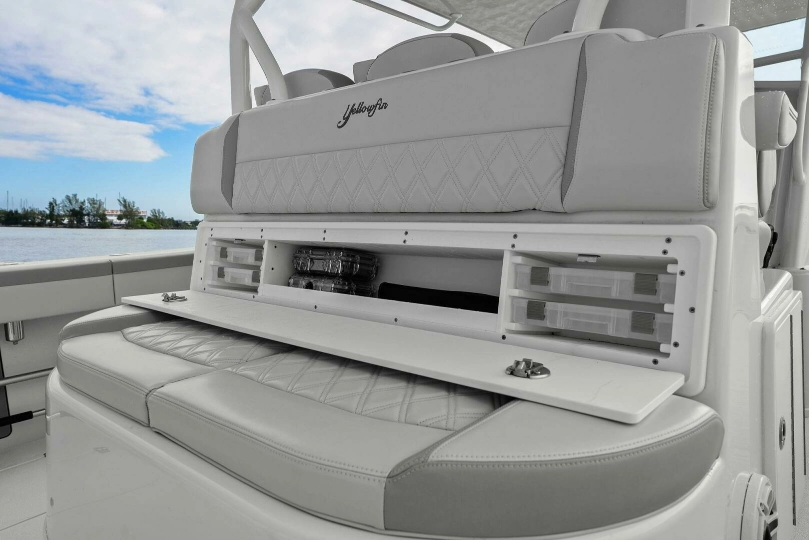 2023 Yellowfin 39 Offshore - Image 18