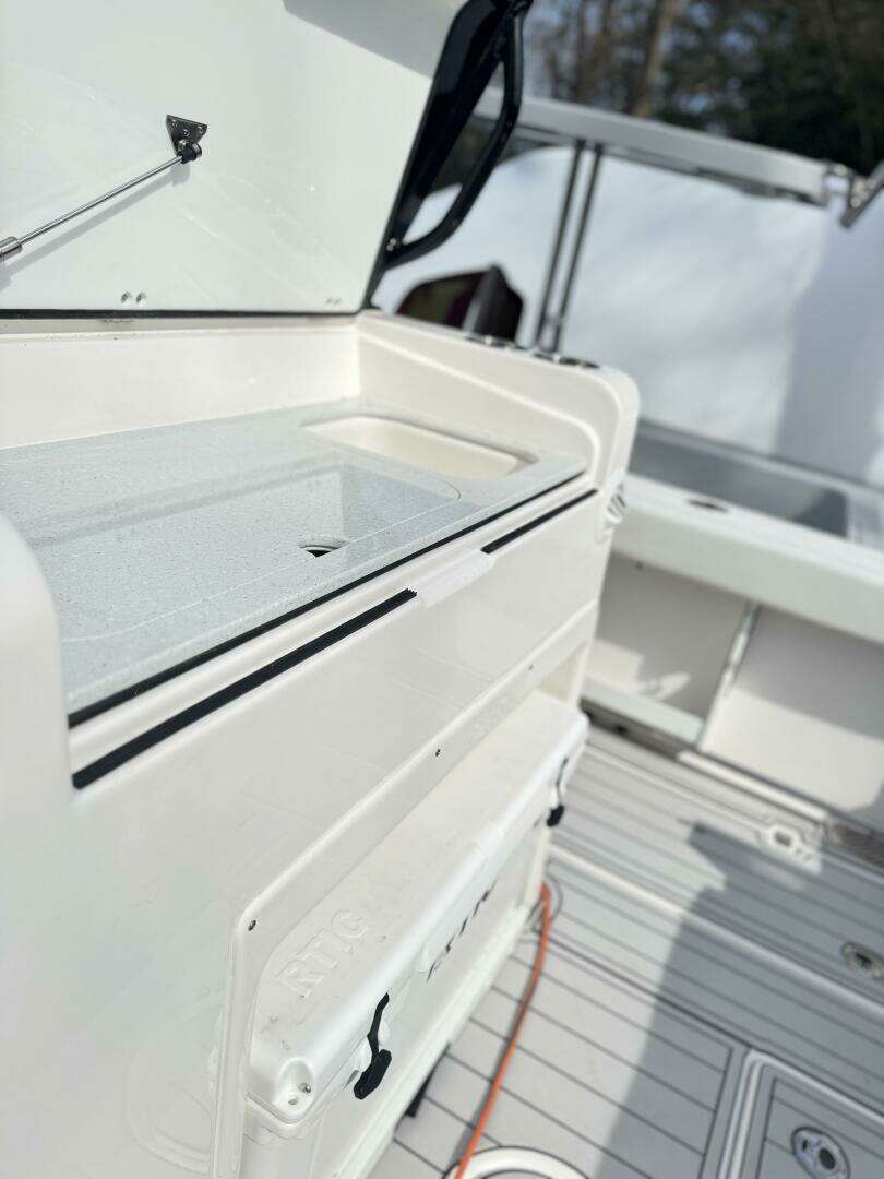 2025 Sea Fox 328 Commander - Image 19