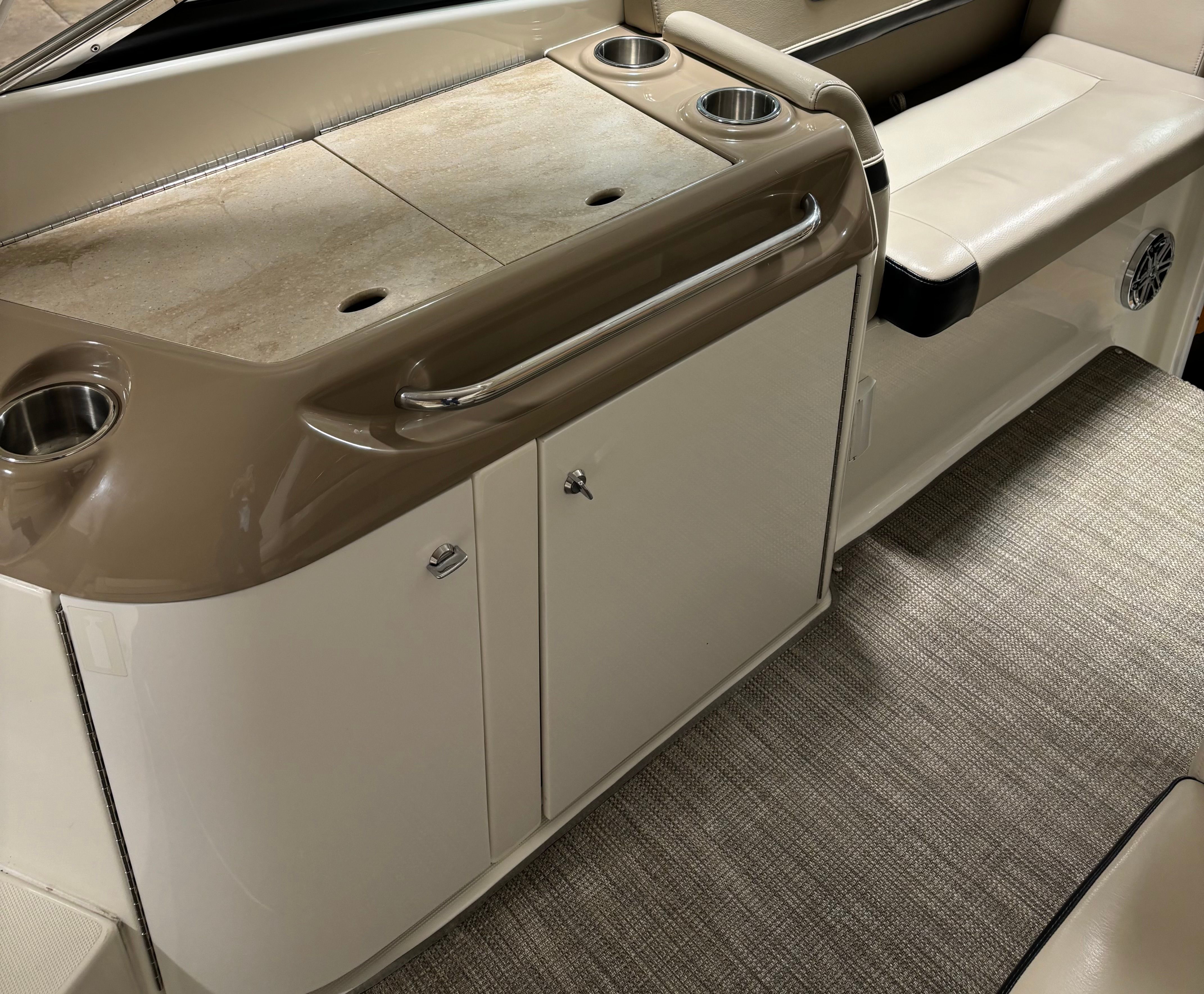 2015 Formula 310 Sun Sport - 9