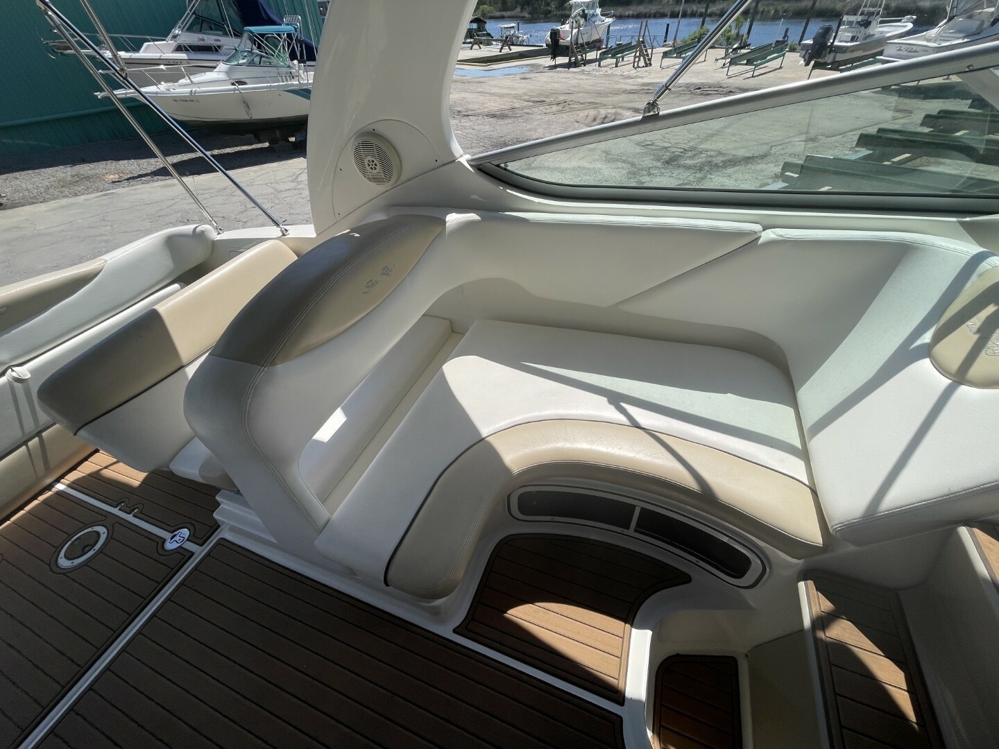 2008 Sea Ray 280 Sundancer - Image 13