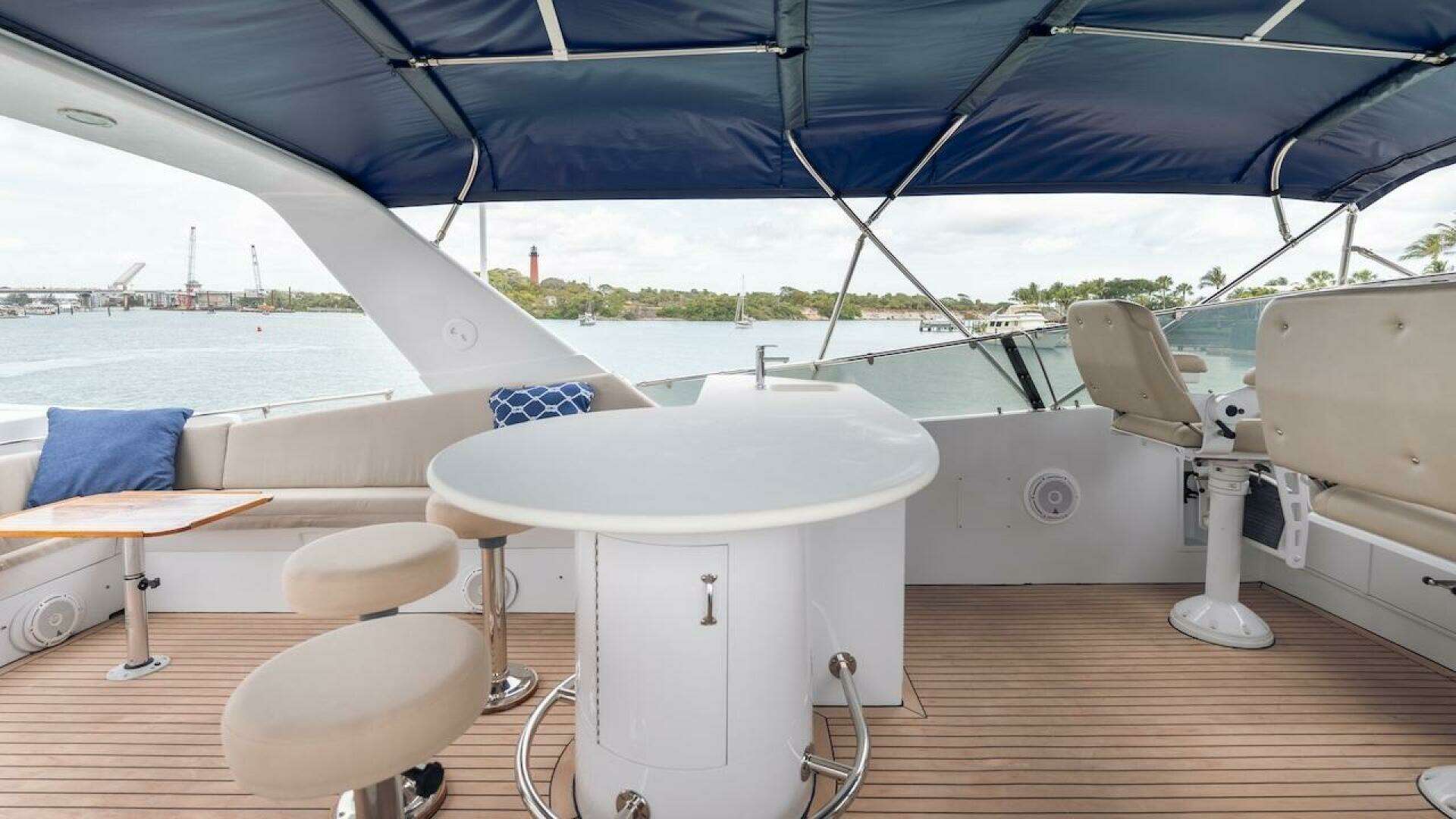 1998 Hatteras Sport Deck - Image 31