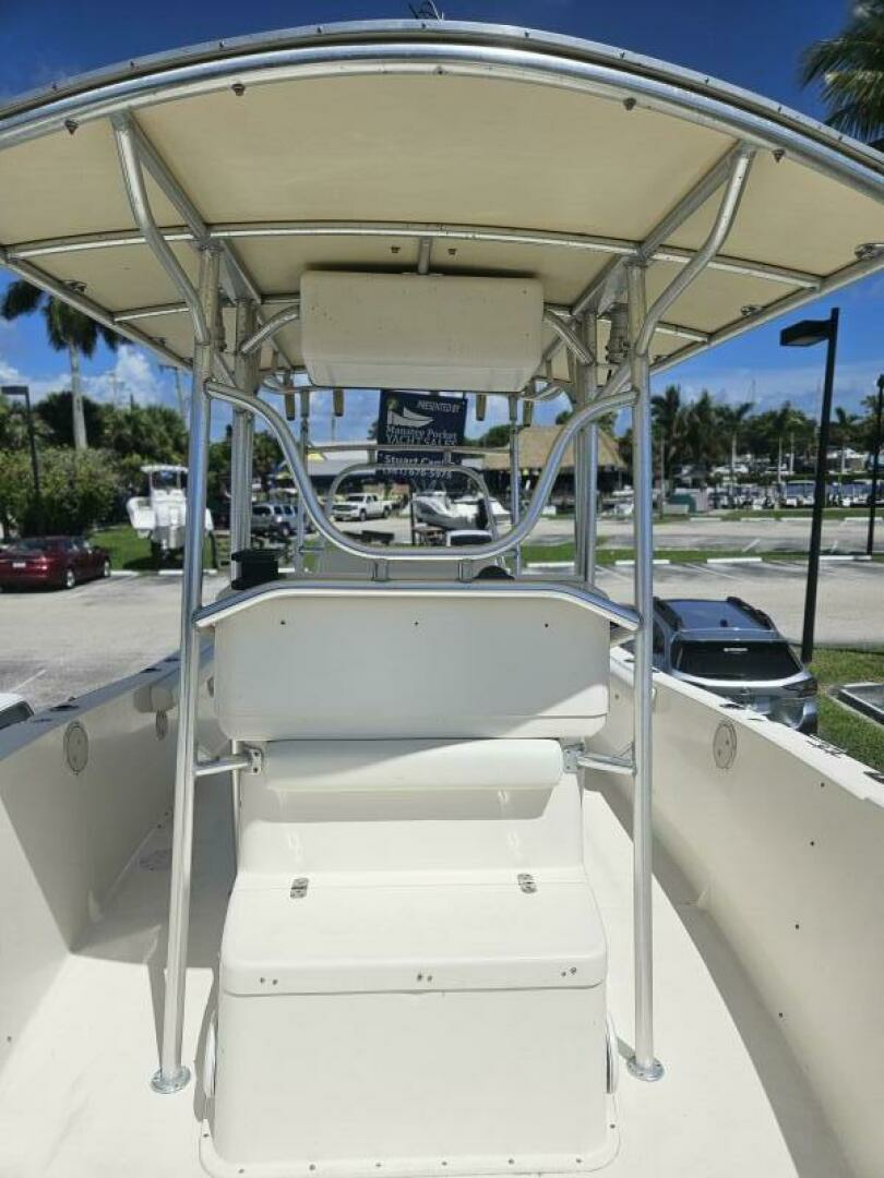 1995 Pursuit 2600 CC - Image 17