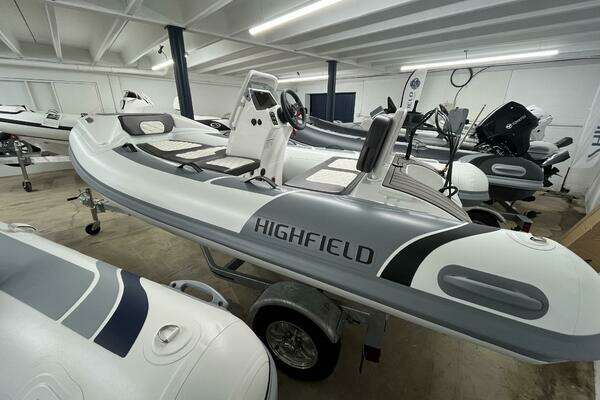 2025 Highfield Sport 330