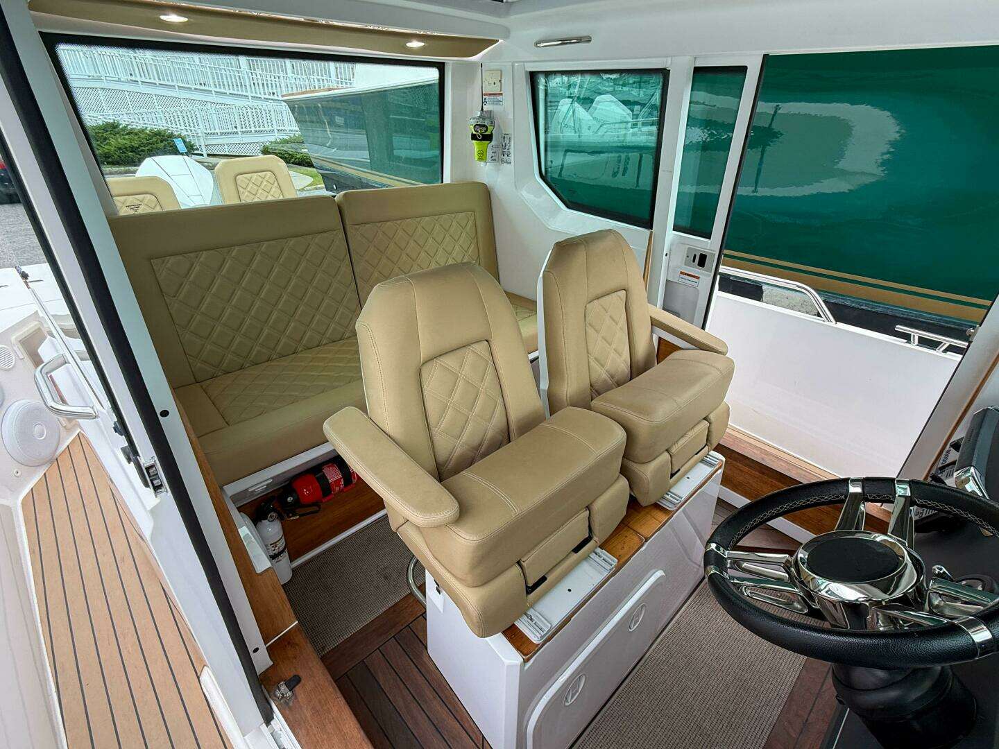 2020 Axopar 28 Cabin w/Wet Bar - Image 23
