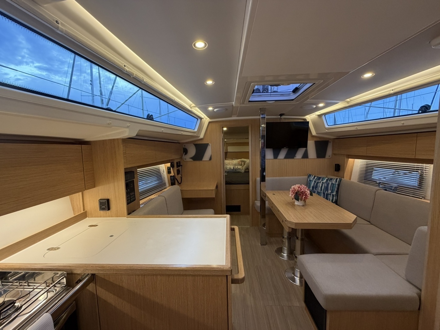2022 Bavaria C38 - Image 2