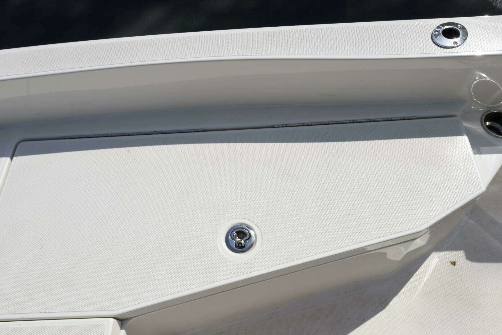 2022 Ranger 2360 - Image 54