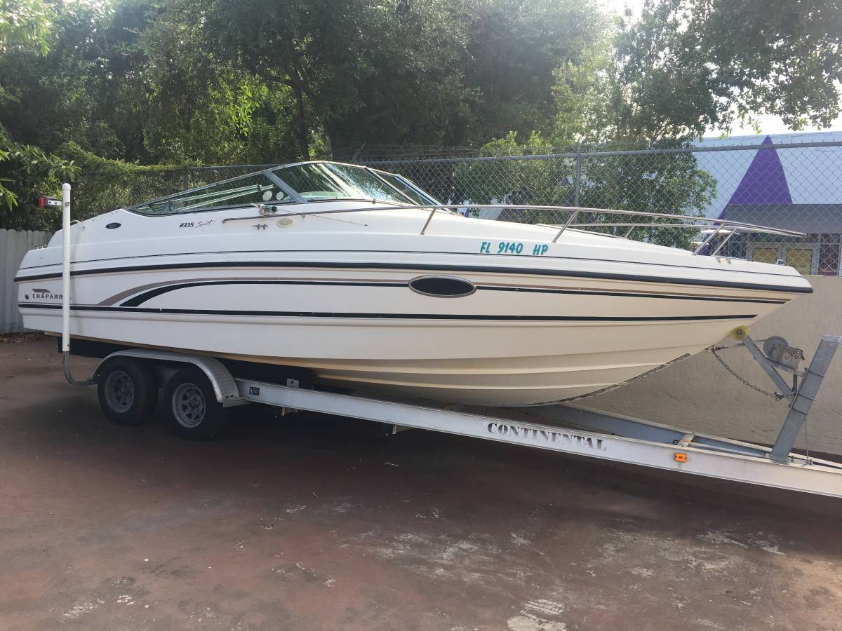 1998 Chaparral 2335 SS Limited Edition - Image 8