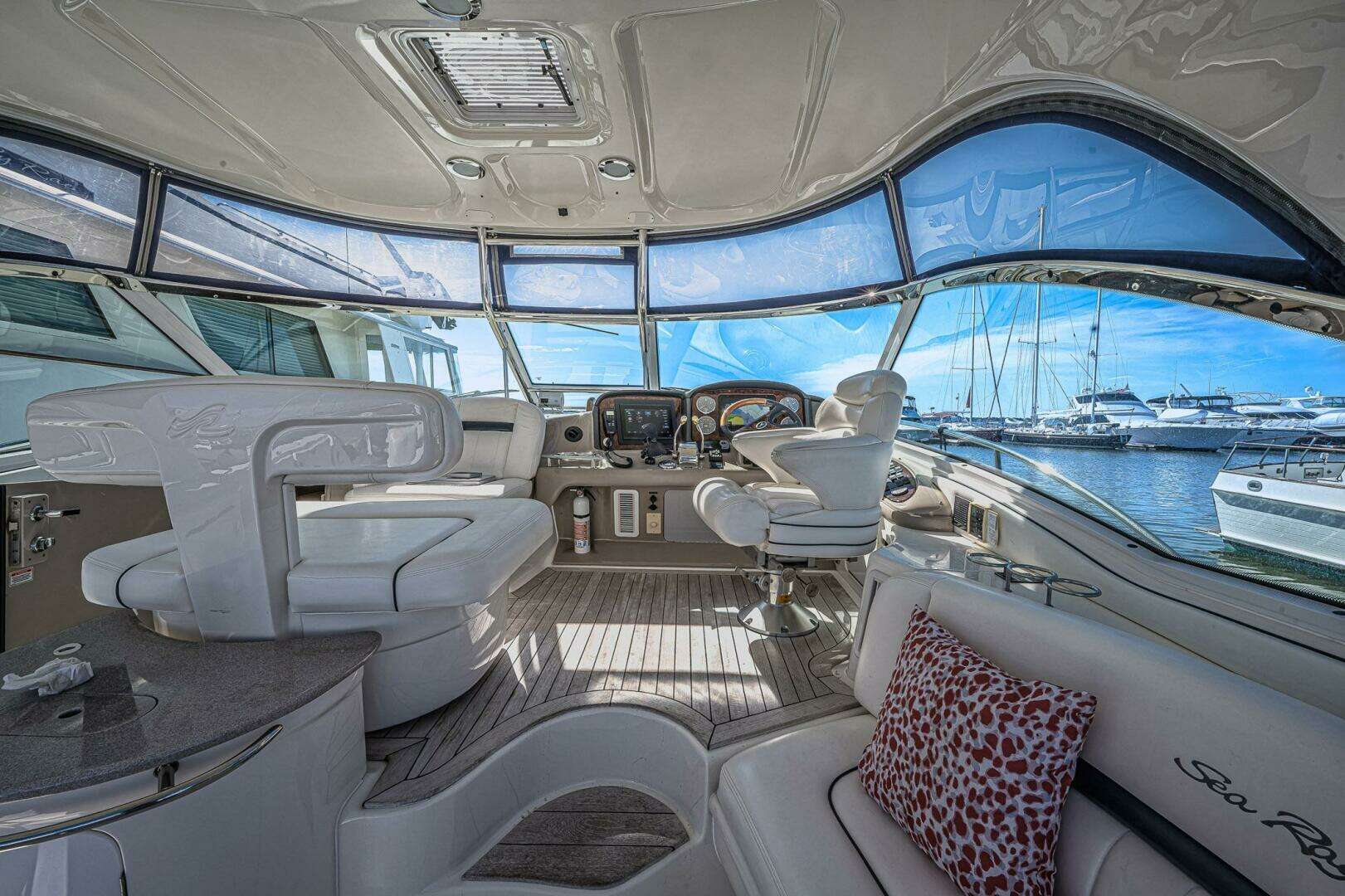 2005 Sea Ray 500 Sundancer - Image 22