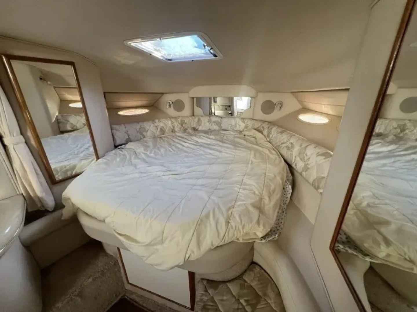 1999 Sea Ray Sundancer 340 - Image 17