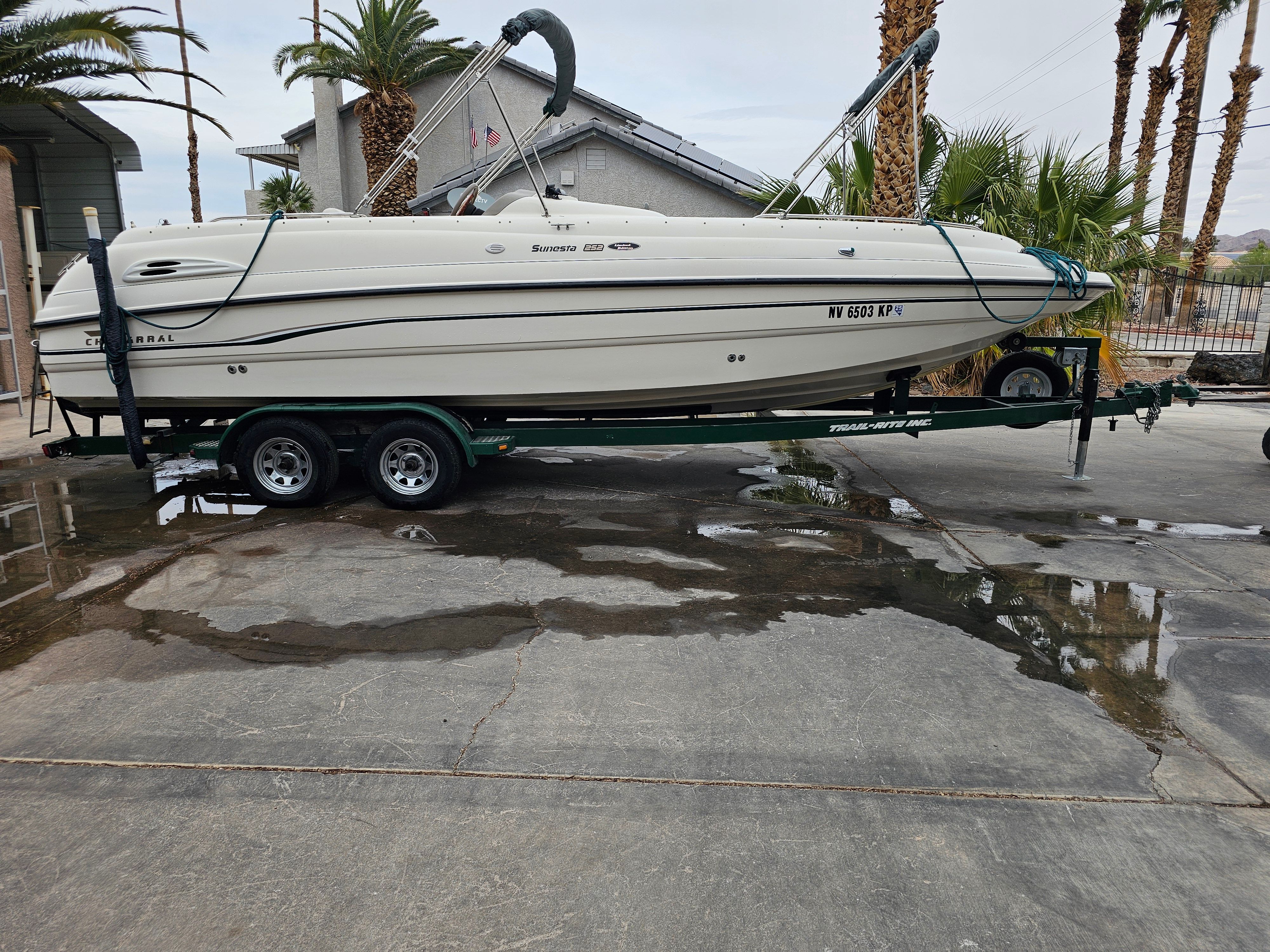 1998 Chaparral Sunesta 252 Special Edition