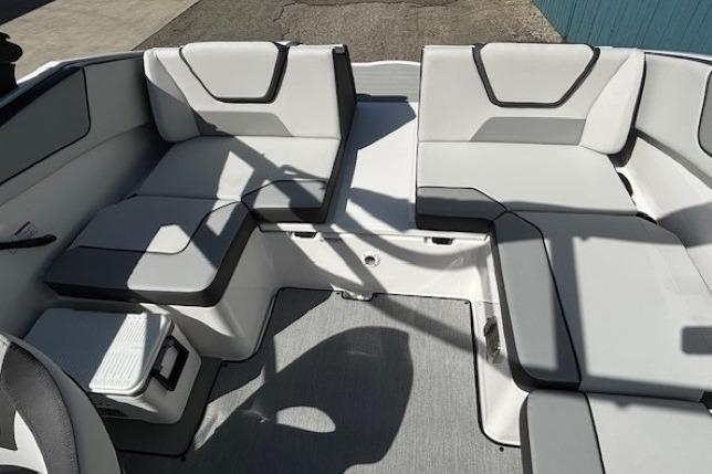 2026 Yamaha Boats AR220 interior seating with modern design and comfortable upholstery.