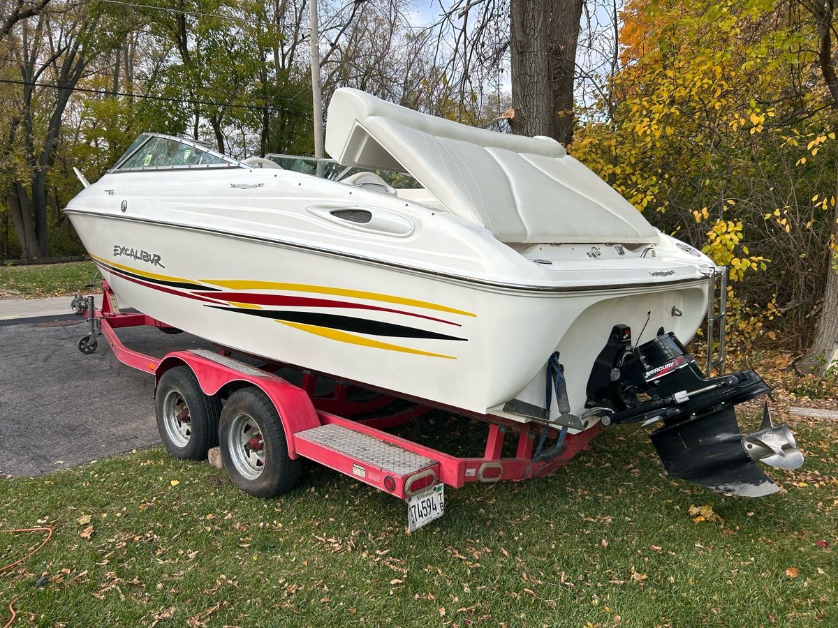 2000 Wellcraft 23 Excalibur - 2