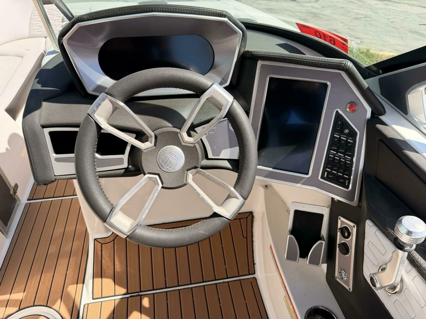 2021 Mastercraft X24 - Image 6