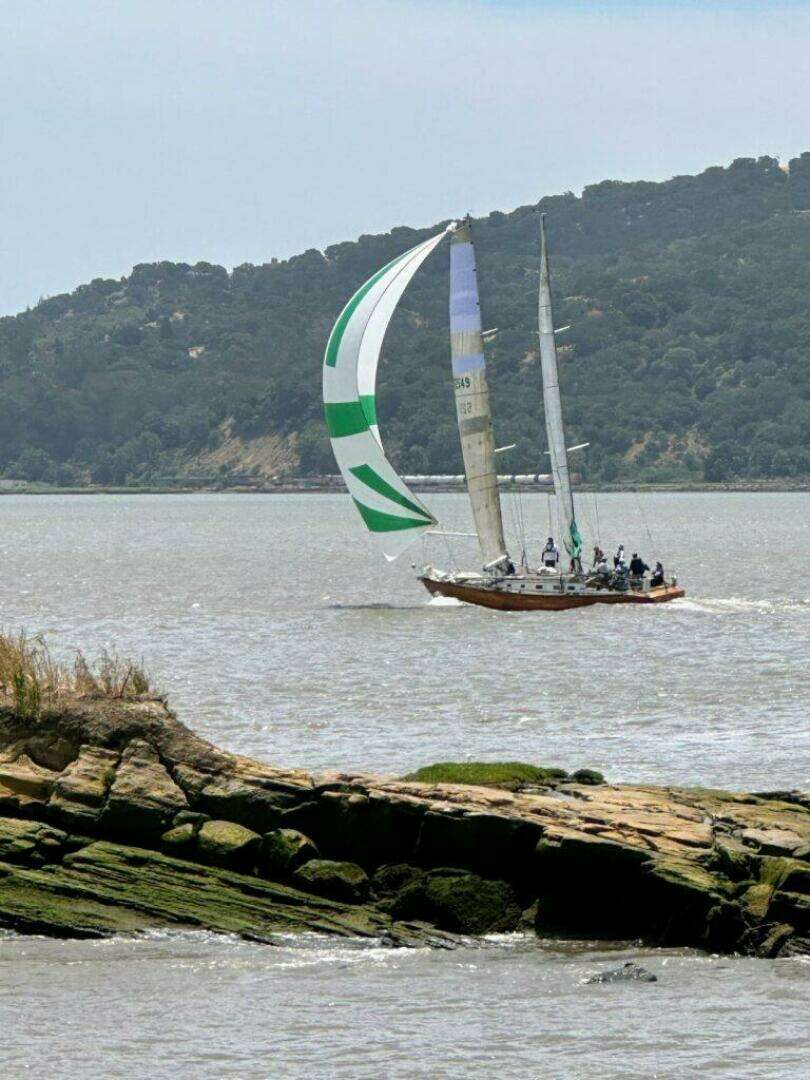 2007 Schooner — - Image 3