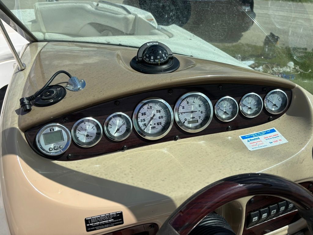 2002 Chaparral Sunesta 243 - 39