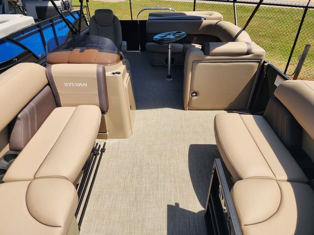 2026 Sylvan 8520 Cruise - 3