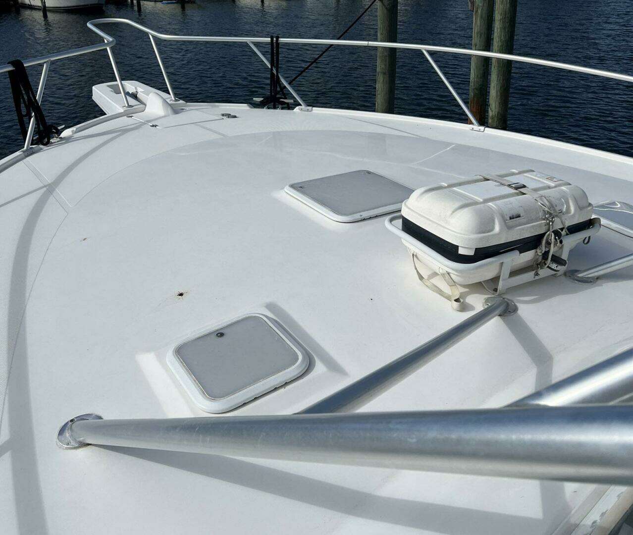 2007 Luhrs 41 Hardtop Express - Image 13
