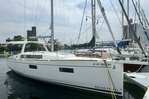 2023 Beneteau Oceanis 38.1