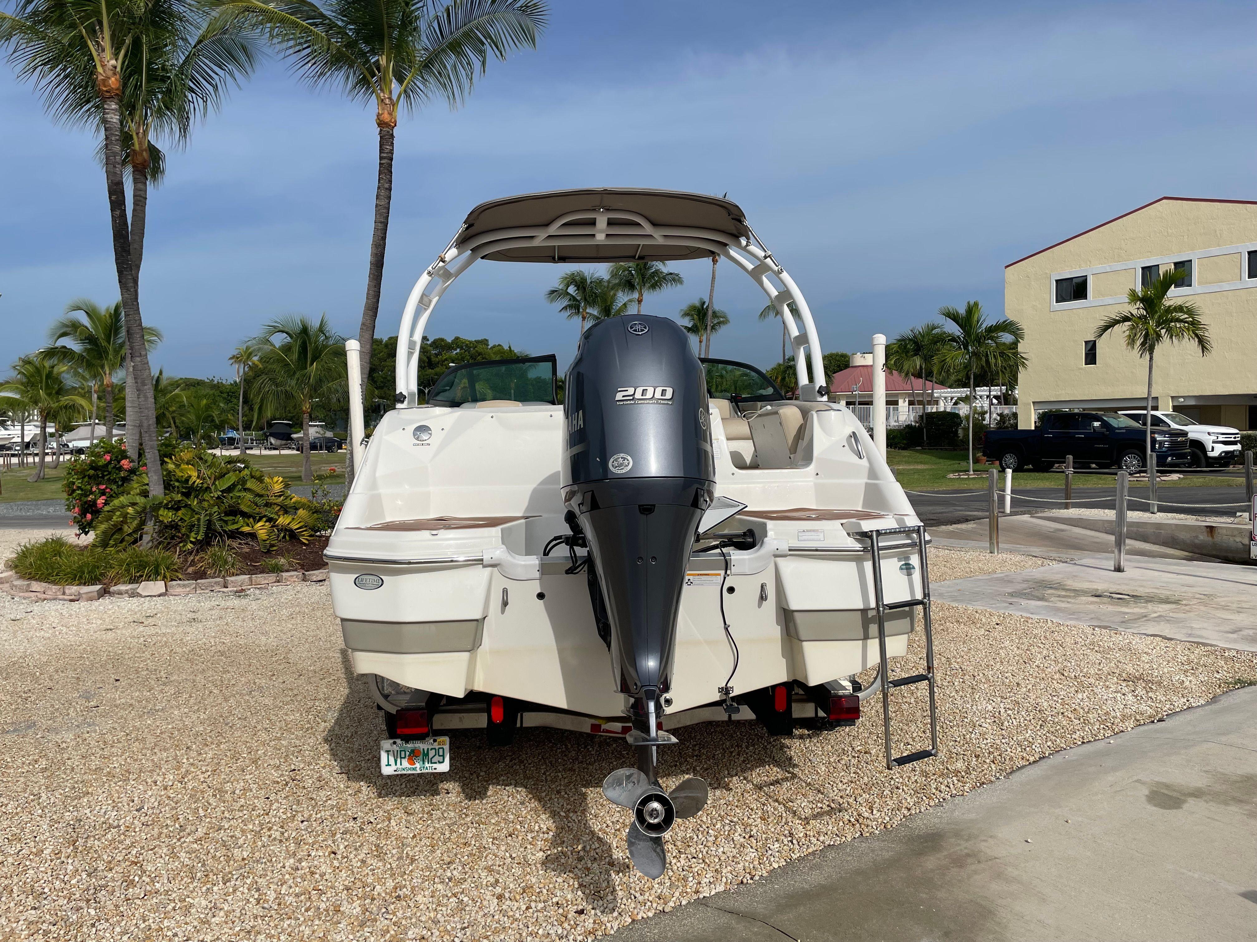 2018 NAUTICSTAR 243 DC - Image 3