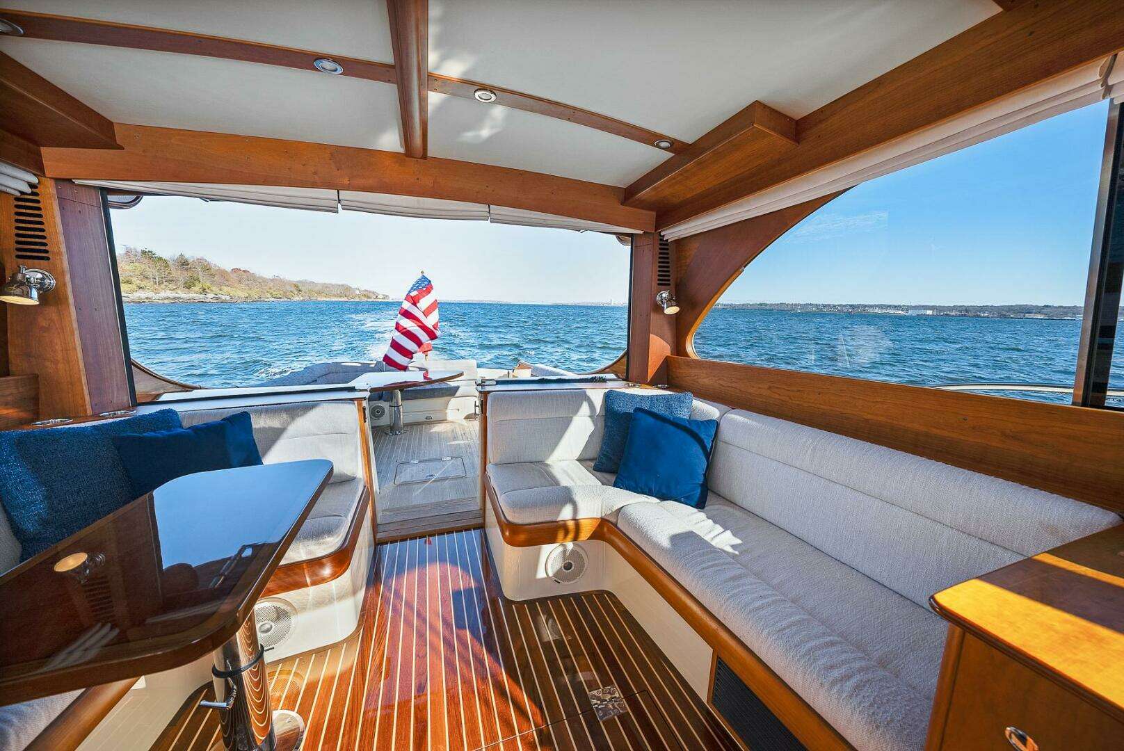 2017 Hinckley Talaria 43 - Image 14