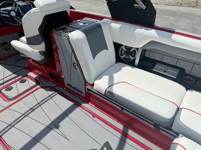 2019 Malibu Wakesetter 25 LSV - 11