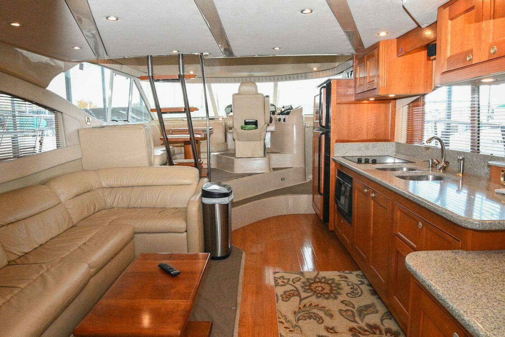 2002 Cruisers Yachts 5000 Sedan Sport - Image 21