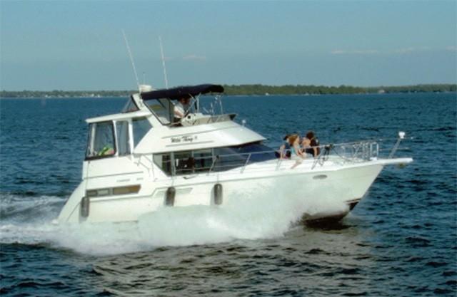 1996 Carver 355 Aft Cabin Motor Yacht